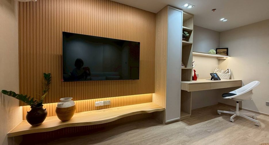 For rent 1 bed condo in Bang Rak, Bangkok