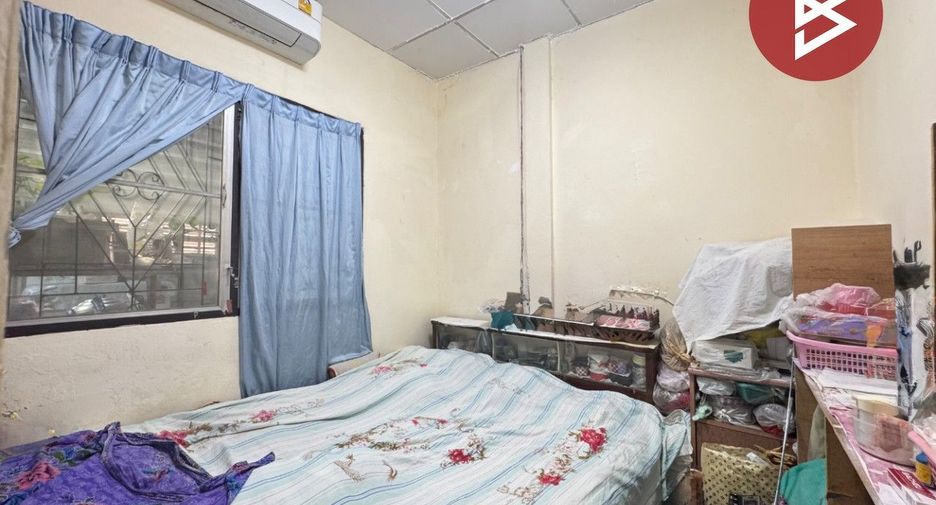 For sale 2 bedrooms townhouse in Thanyaburi, Pathum Thani