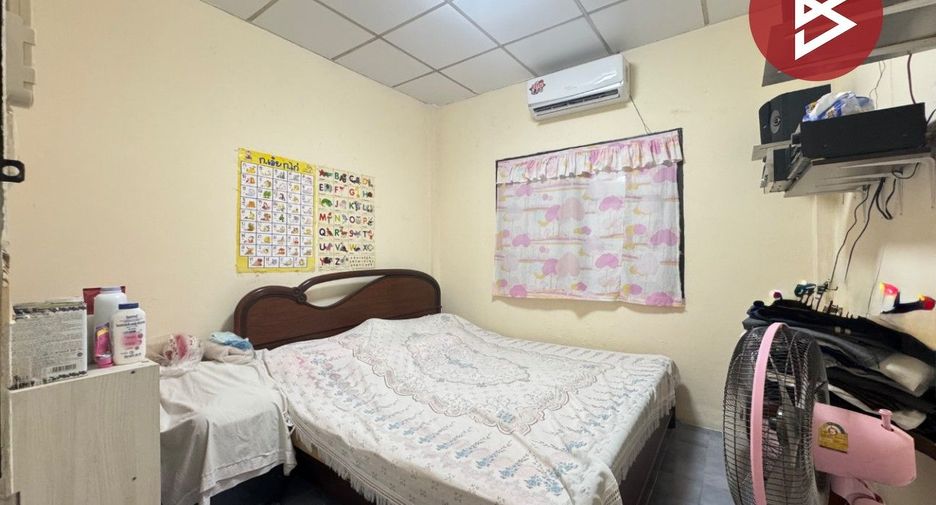 For sale 2 bedrooms townhouse in Thanyaburi, Pathum Thani