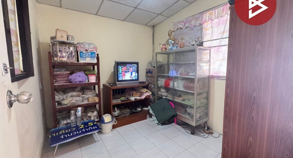 For sale 2 bedrooms townhouse in Thanyaburi, Pathum Thani