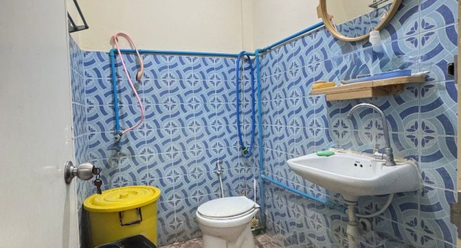 For sale 2 bedrooms townhouse in Thanyaburi, Pathum Thani