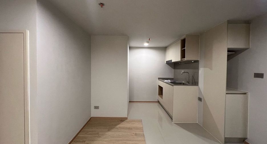 For sale 2 bedrooms condo in Bang Rak, Bangkok