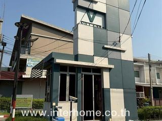 For sale 2 bedrooms townhouse in Khlong Luang, Pathum Thani
