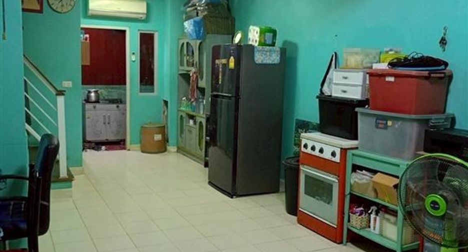 Продажа 2 спальни таунхаус в Khlong Luang, Патумтани