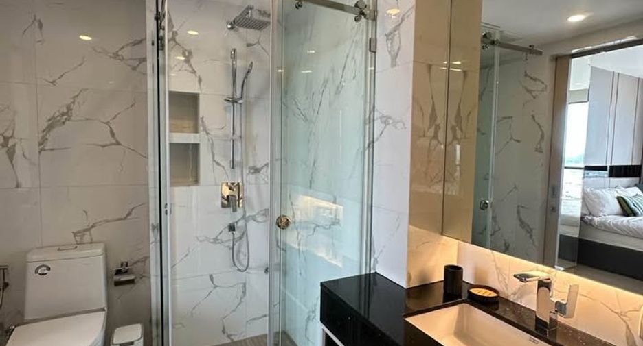 For rent 1 bed condo in Bang Lamung, Chonburi
