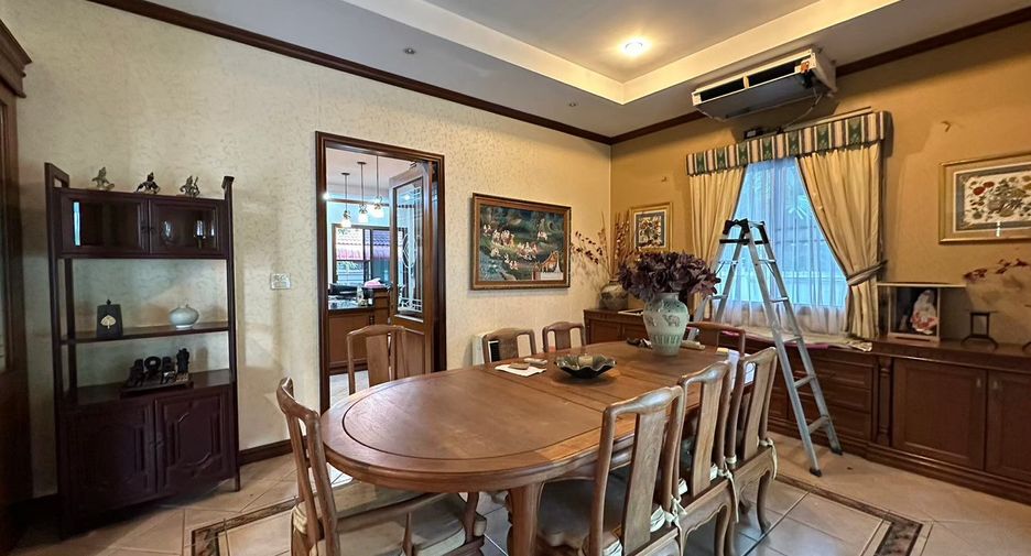 For rent 3 bedrooms house in Bang Lamung, Chonburi