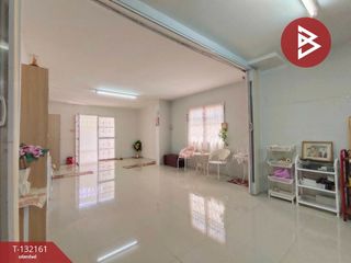 For sale 4 bedrooms house in Mueang Pathum Thani, Pathum Thani