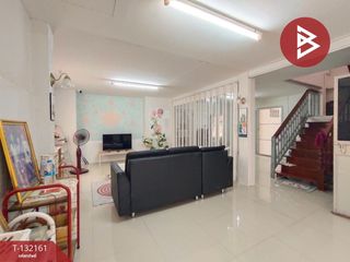 For sale 4 bedrooms house in Mueang Pathum Thani, Pathum Thani