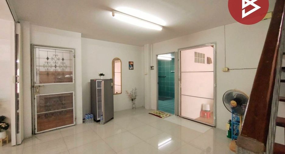 Продажа 4 спальни дом в Mueang Pathum Thani, Патумтани