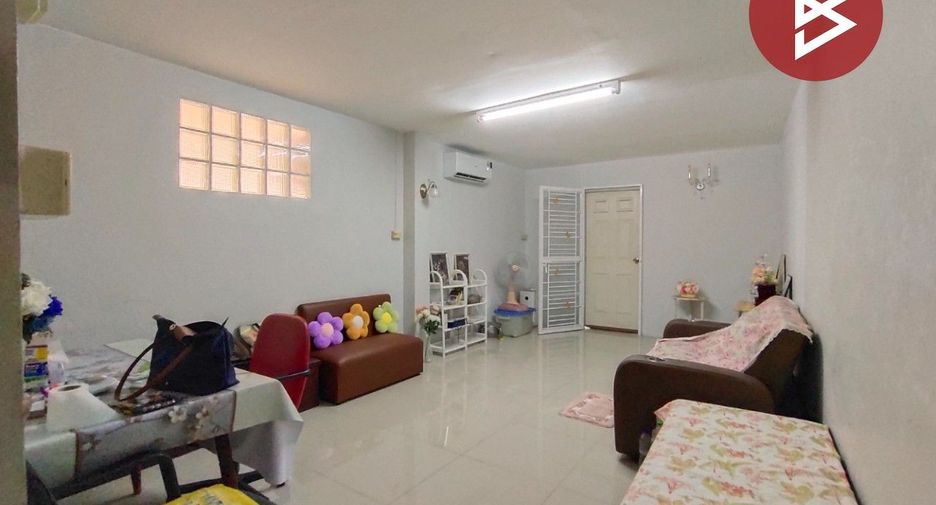 Продажа 4 спальни дом в Mueang Pathum Thani, Патумтани