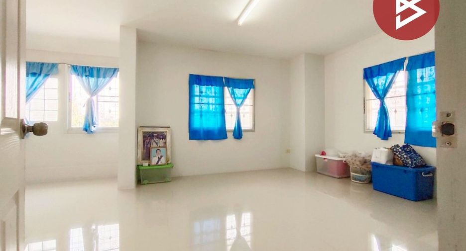 Продажа 4 спальни дом в Mueang Pathum Thani, Патумтани