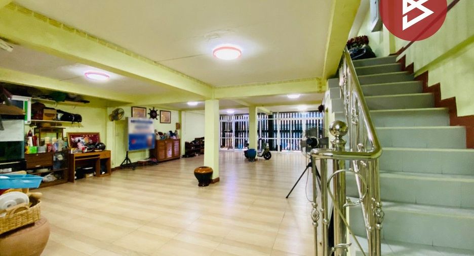 For sale 16 bedrooms retail Space in Bang Khun Thian, Bangkok