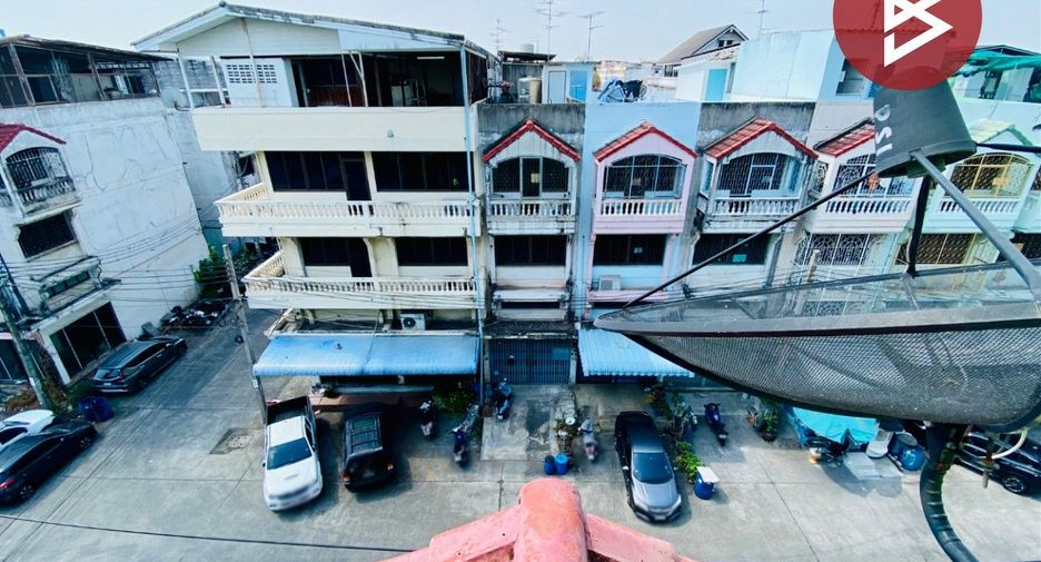 For sale 16 bedrooms retail Space in Bang Khun Thian, Bangkok