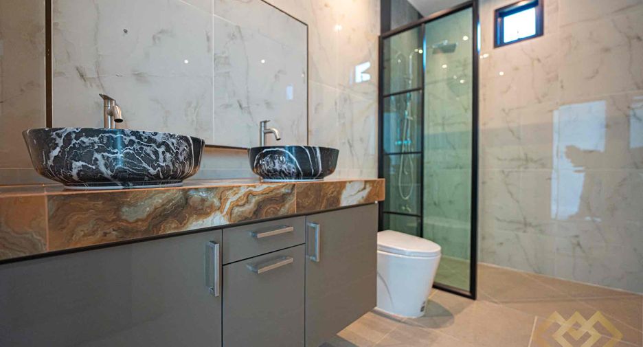 For sale 3 bedrooms house in Bang Lamung, Chonburi