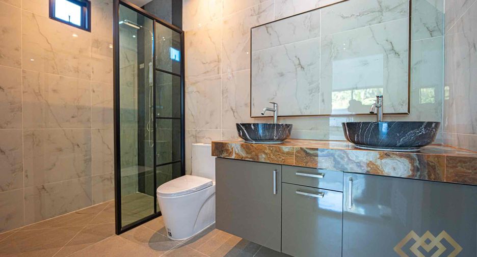 For sale 3 bedrooms house in Bang Lamung, Chonburi