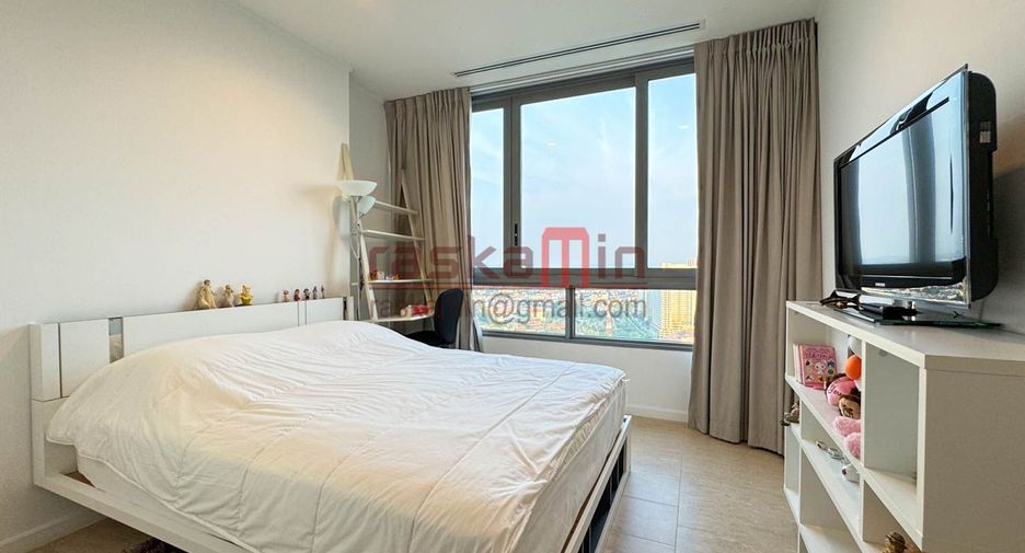 For rent 3 bedrooms condo in Bang Lamung, Chonburi