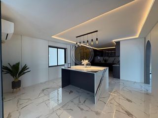 Продажа 6 спальни вилла в Банг Ламунг, Чонбури