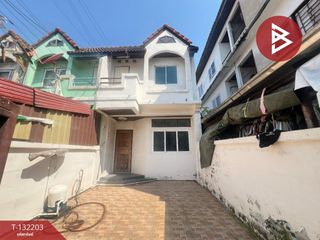 For sale 2 bedrooms townhouse in Phra Samut Chedi, Samut Prakan