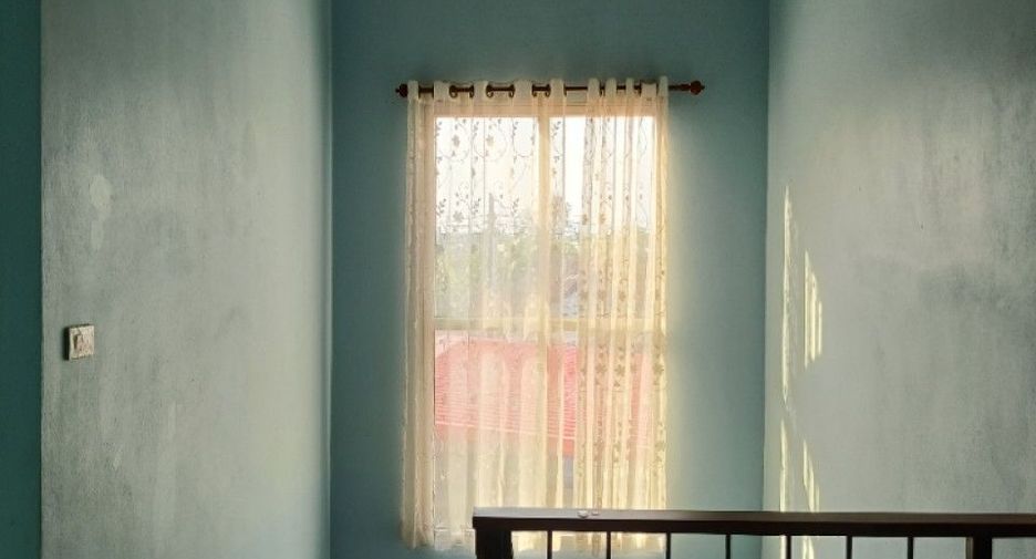 For sale 4 bedrooms house in Mueang Chanthaburi, Chanthaburi