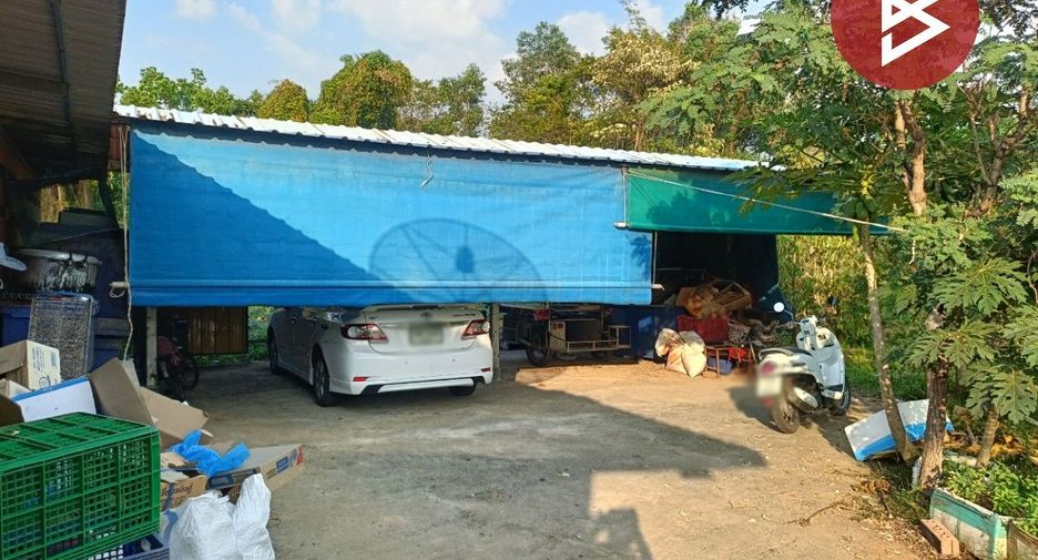 For sale 4 bedrooms house in Mueang Chanthaburi, Chanthaburi