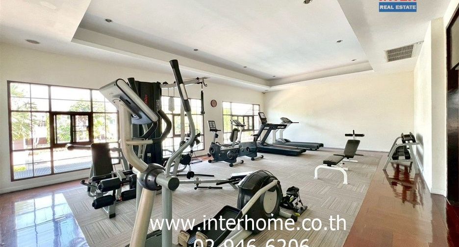 For sale 3 ベッドルーム house in Khan Na Yao, Bangkok