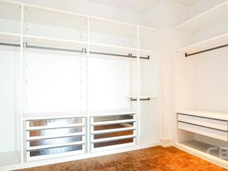 Продажа 4 спальни кондо в Сатхон, Бангкок