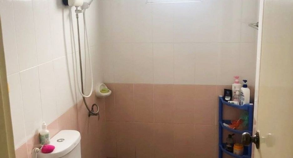 For sale 3 ベッドルーム house in Mueang Rayong, Rayong