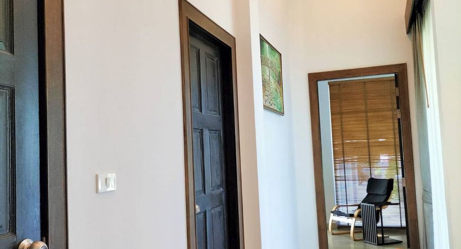 For rent 3 bedrooms villa in Bang Lamung, Chonburi