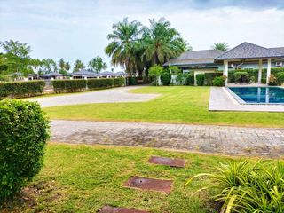 Villa zur Miete mit 3 Zimmer in Bang Lamung, Chonburi
