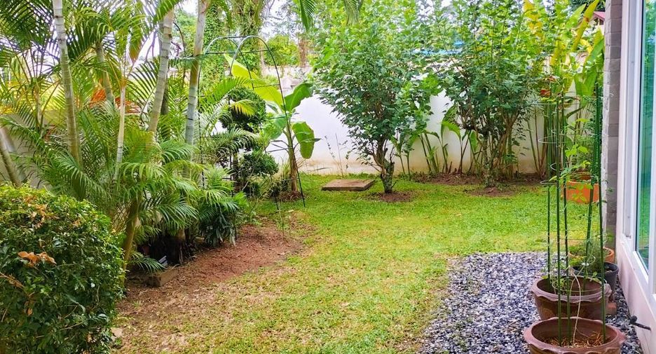 For rent 3 bedrooms villa in Bang Lamung, Chonburi
