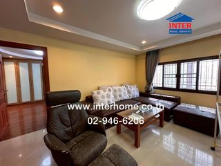 For sale 3 bedrooms retail Space in Bang Khun Thian, Bangkok