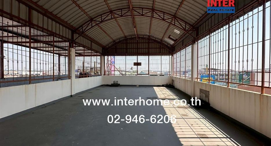Local comercial en venta de 3 habitaciones en Bang Khun Thian, Bangkok