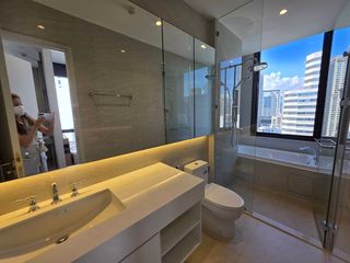 Wohnung zum Kauf mit 2 Zimmer in Pathum Wan, Bangkok
