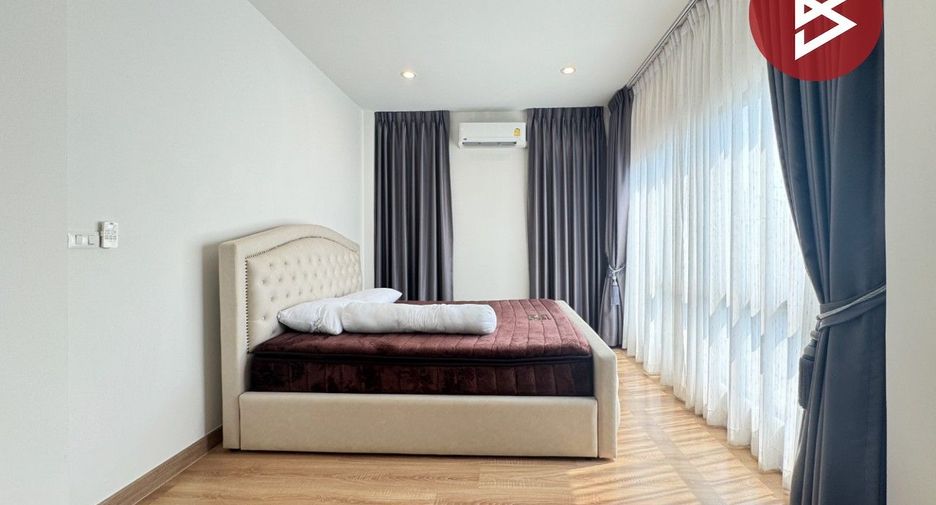 For sale 4 bedrooms house in Sai Noi, Nonthaburi