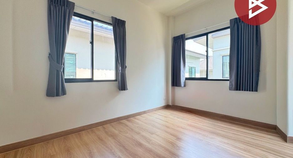 For sale 4 bedrooms house in Sai Noi, Nonthaburi