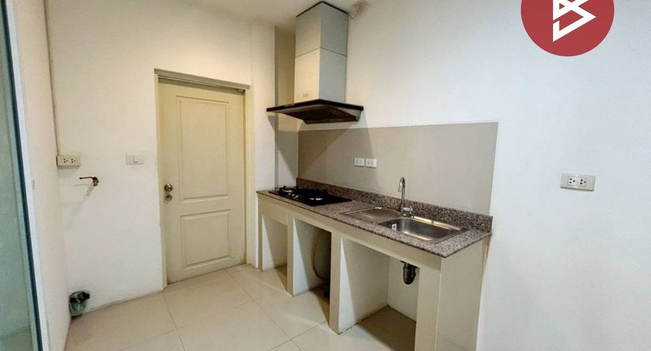 À vendre 4 chambres maison à Saphan Sung, Bangkok