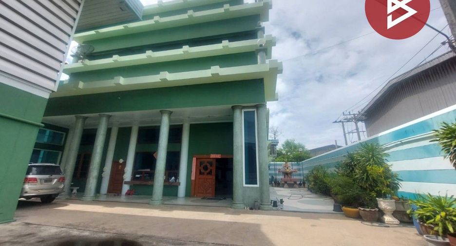 For sale 11 bedrooms retail Space in Phra Pradaeng, Samut Prakan