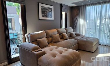 Condo en venta de 2 habitaciones en Yan Nawa, Bangkok