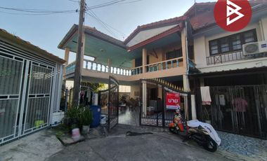 Reihenhaus zum Kauf mit 4 Zimmer in Thanyaburi, Pathum Thani