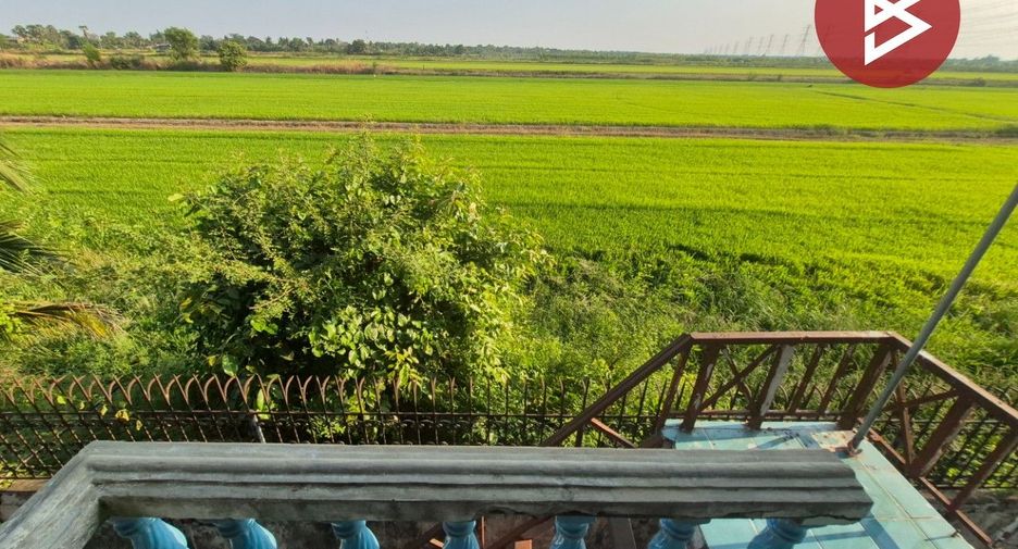 For sale 4 bedrooms townhouse in Thanyaburi, Pathum Thani