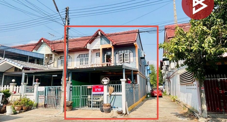For sale 2 bedrooms townhouse in Si Racha, Chonburi
