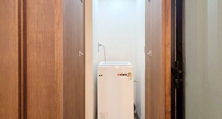 Condo en alquiler de 1 habitaciones en Sathon, Bangkok