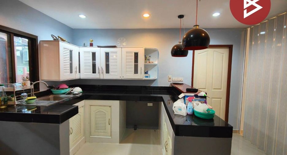 Продажа 3 спальни дом в Mueang Nakhon Pathom, Накхонпатхом
