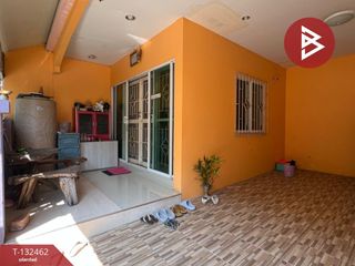 For sale 3 ベッドルーム townhouse in Krathum Baen, Samut Sakhon