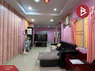 For sale 3 ベッドルーム townhouse in Krathum Baen, Samut Sakhon