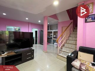 For sale 3 ベッドルーム townhouse in Krathum Baen, Samut Sakhon
