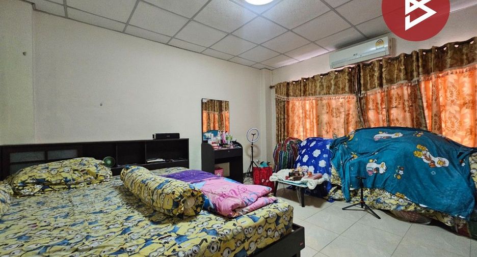 For sale 3 bedrooms retail Space in Phra Pradaeng, Samut Prakan