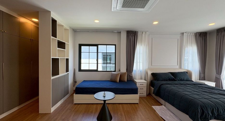 For rent 4 bedrooms house in Bang Phli, Samut Prakan