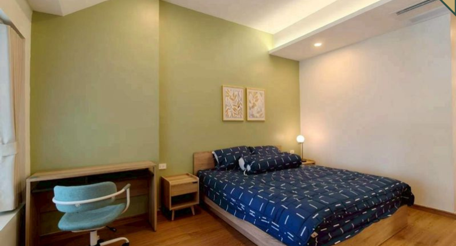 For sale 2 bedrooms townhouse in Watthana, Bangkok