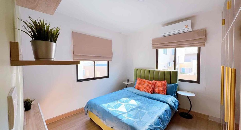 À louer 4 chambres maison à Bang Lamung, Chonburi
